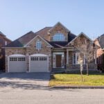 Top 5 Signs Your Commercial Garage Door Needs Immediate Repair