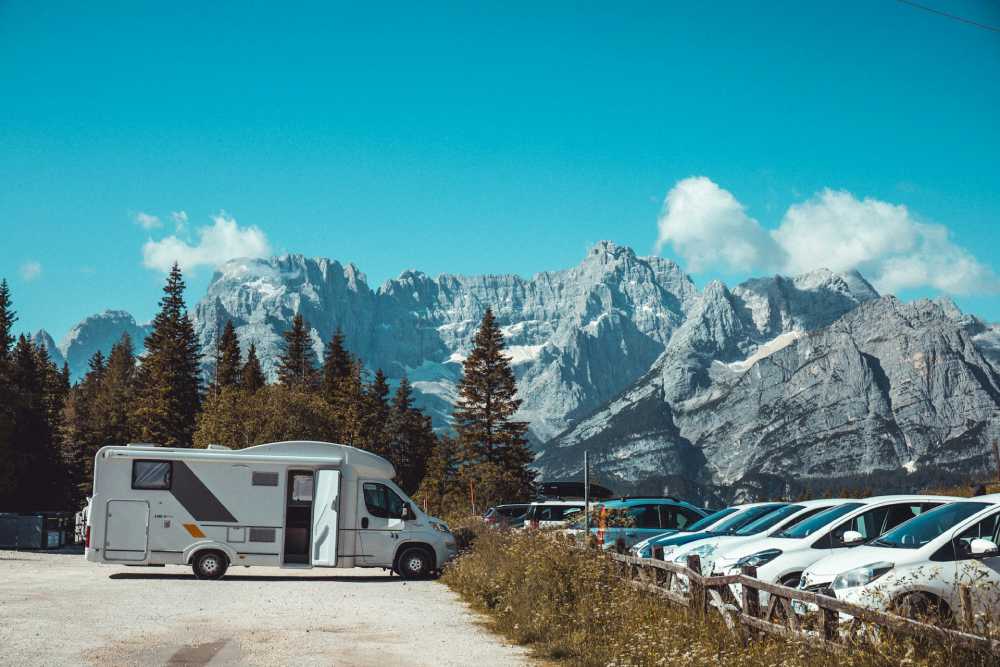 Essential Tips for Choosing the Perfect Camper Van Rental