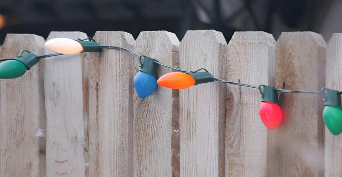 your 5 creative ways to transform backyard fence into a work of art